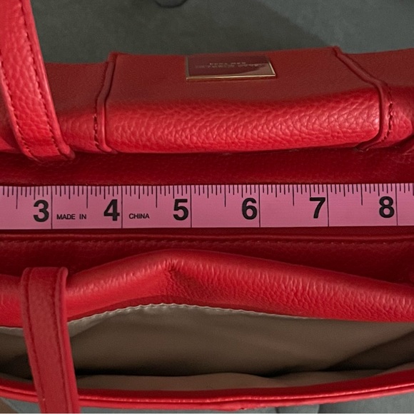 Isaac Mizrahi Red Bag with gold accents - Picture 12 of 16